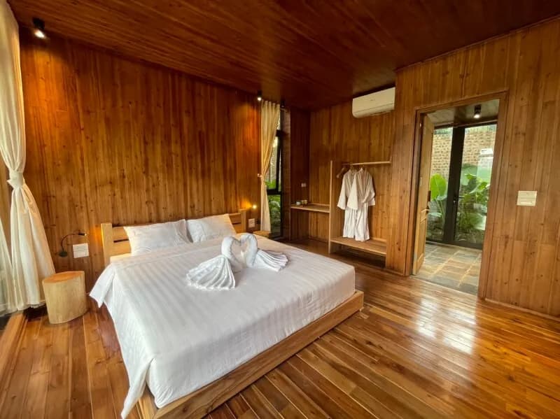 Deluxe Room 2